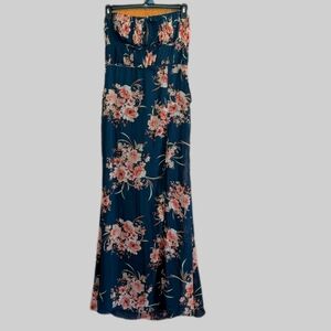 Lulus Pleated Strapless Maxi Dress Size L  NWT